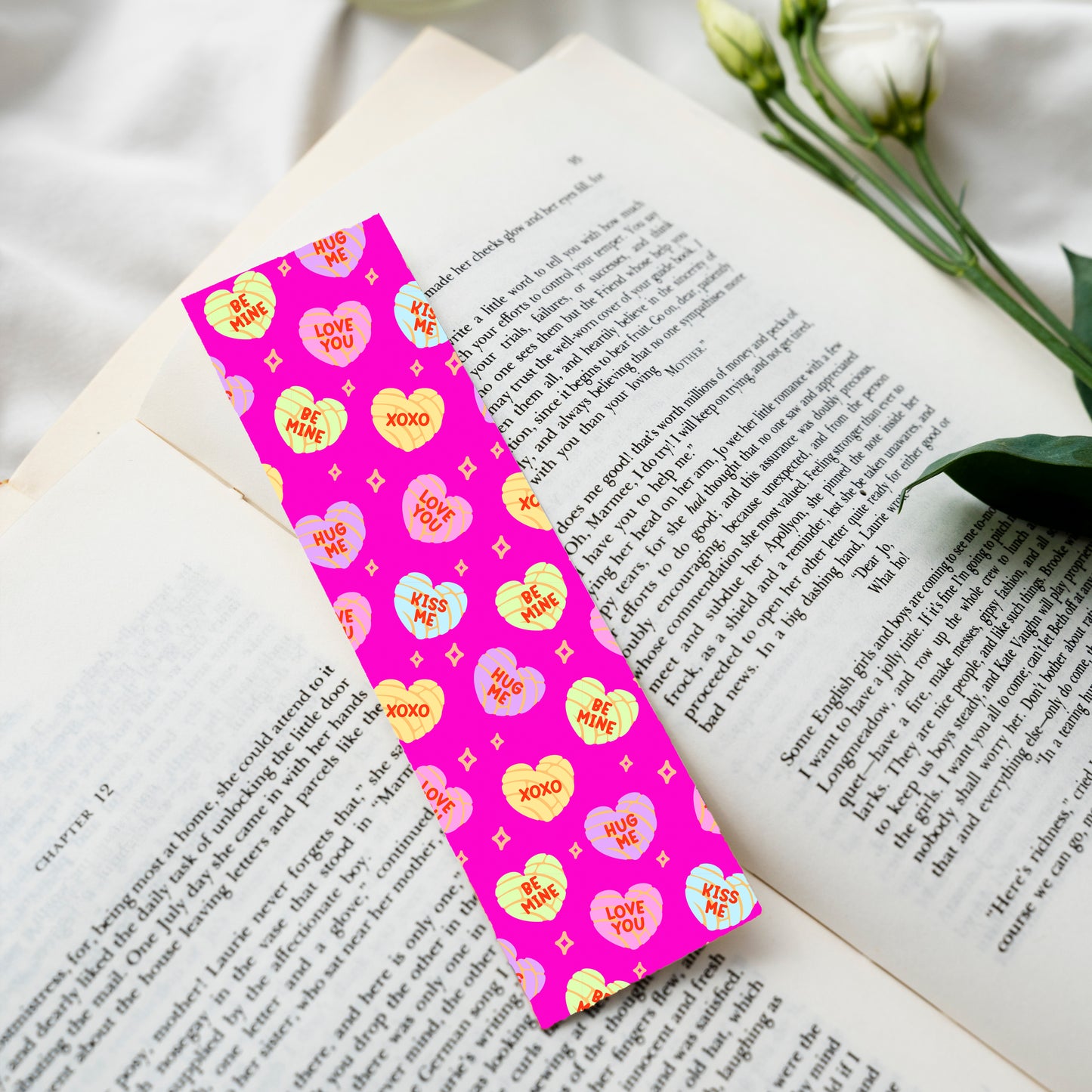 Valentine's Concha Hearts Bookmark (pink)