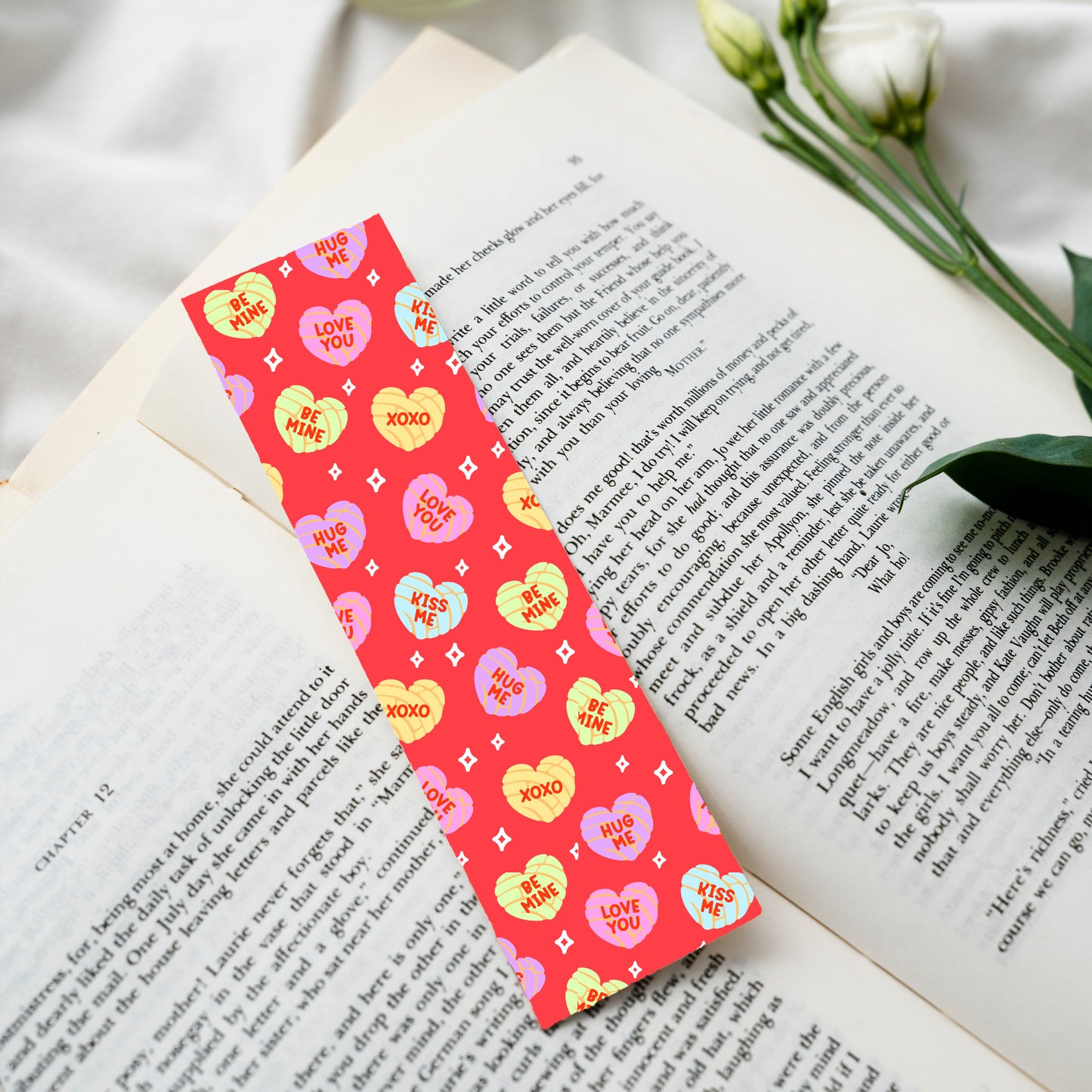 Valentine's Concha Hearts Bookmark (red)