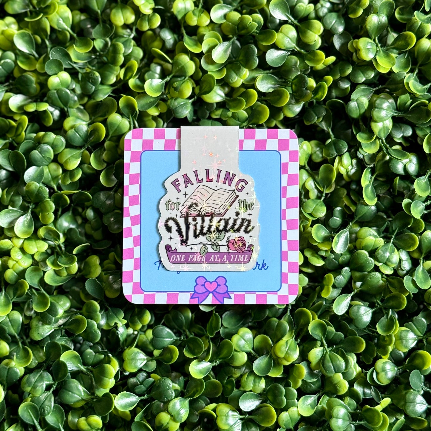 Falling For The Villain Magnetic Bookmark (holographic)